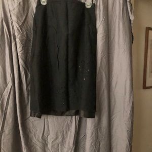 Skirt with side zipper